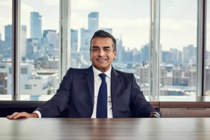 Samir Modi par rape aur ₹50 crore extortion ke ilzaam lage hain. Delhi Police ne unhe arrest kiya, lawyer ne inkaar kiya. Case ki puri jankari yahan hai.