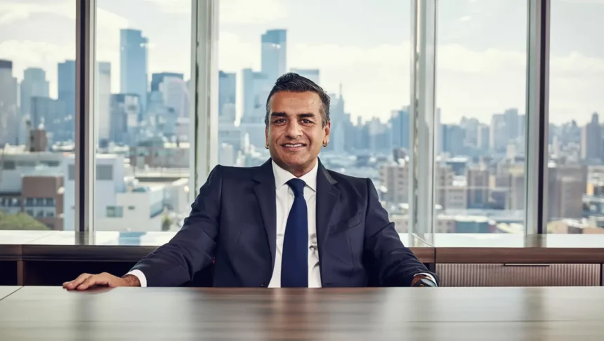 Samir Modi par rape aur ₹50 crore extortion ke ilzaam lage hain. Delhi Police ne unhe arrest kiya, lawyer ne inkaar kiya. Case ki puri jankari yahan hai.